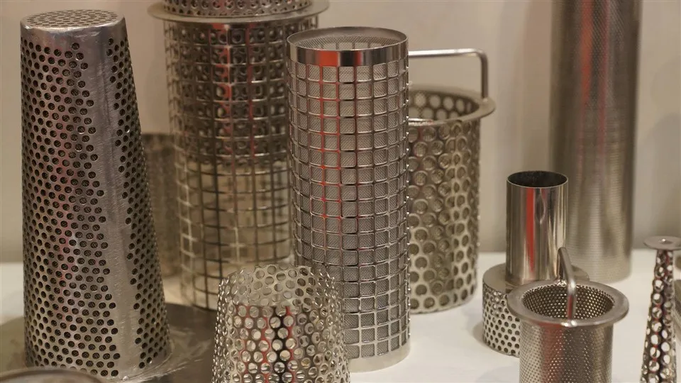 Το φυσίγγιο φίλτρου από σύνθετο πλέγμα διάτρητης πλάκας